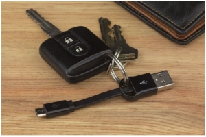 KIT datový a nabíjecí kabel s přívěskem na klíče KEYRING s konektorem micro USB black
